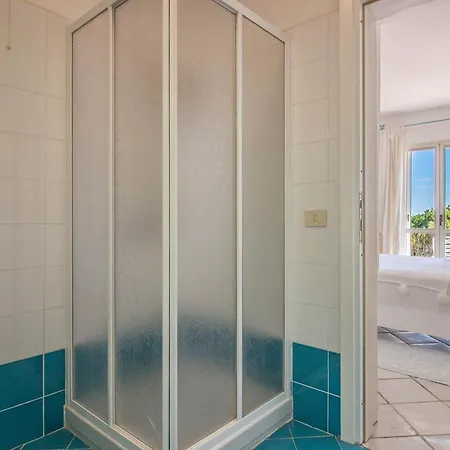 Guesthost - Charming Seaview Flat With Veranda! Apartment